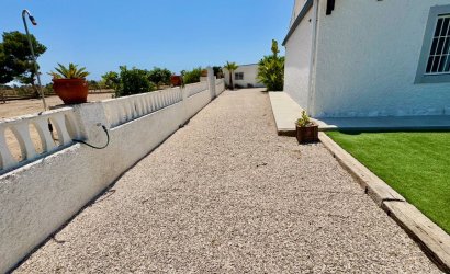 Herverkoop - Country House -
Torrellano