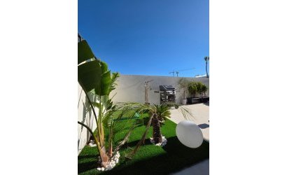 Herverkoop - Villa -
Benijofar