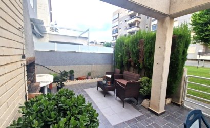 Herverkoop - Herenhuis -
Torrevieja - Aguas Nuevas