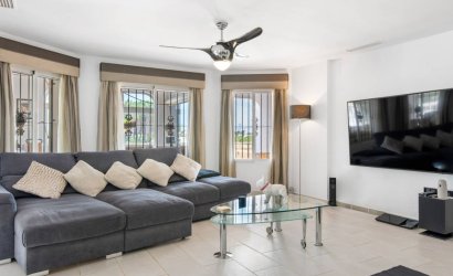 Herverkoop - Country House -
Catral