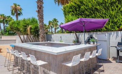 Herverkoop - Country House -
Catral