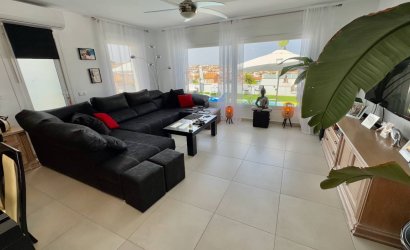 Reventa - Villa -
Ciudad Quesada