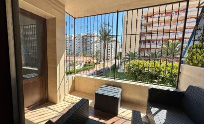 Resale - Townhouse -
Punta Prima