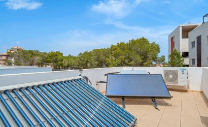 Resale - Villa -
Orihuela Costa - Villamartín