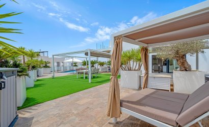 Resale - Villa -
Orihuela Costa - Villamartín