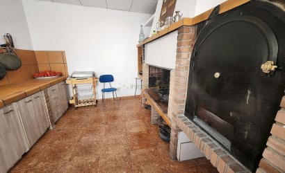 Herverkoop - Villa -
Villena