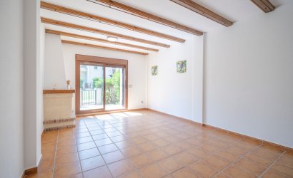 Resale - Townhouse -
Algorfa