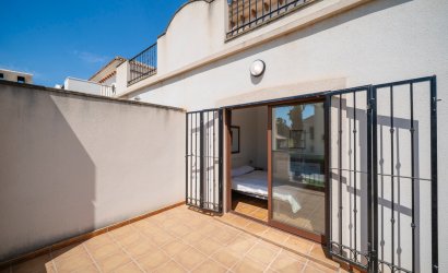 Resale - Townhouse -
Algorfa
