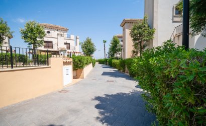 Resale - Townhouse -
Algorfa