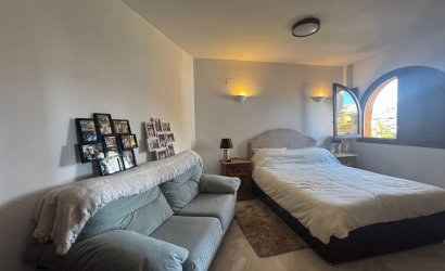 Revente - Apartment -
Punta Prima