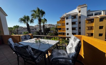Revente - Apartment -
Punta Prima