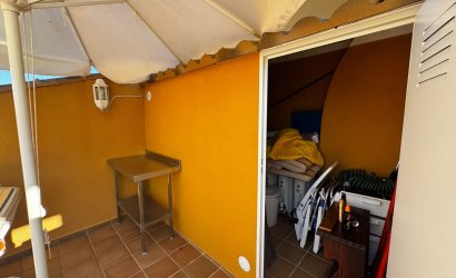 Revente - Apartment -
Punta Prima