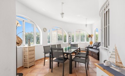 Herverkoop - Villa -
San Fulgencio