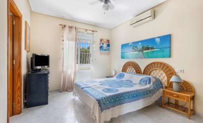 Herverkoop - Villa -
San Fulgencio