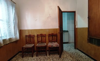 Reventa - Adosado -
Agres - town