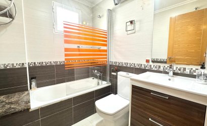 Herverkoop - Apartment -
Torrevieja - Center