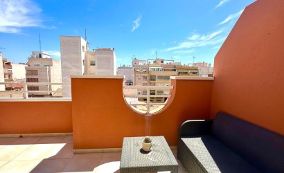 Herverkoop - Apartment -
Torrevieja - Center