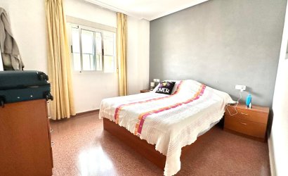 Herverkoop - Apartment -
Torrevieja - Center