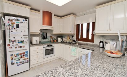 Reventa - Apartment -
Villamartín - PAU 8