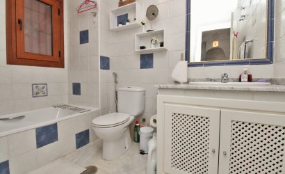 Reventa - Apartment -
Villamartín - PAU 8