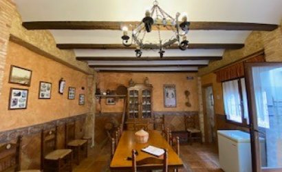 Herverkoop - Herenhuis -
Sax