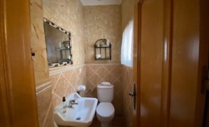 Herverkoop - Herenhuis -
Sax