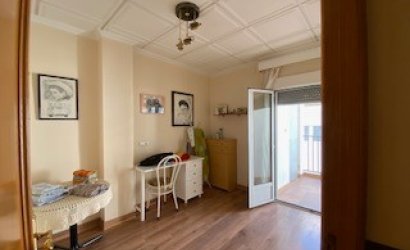 Herverkoop - Herenhuis -
Sax