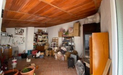 Herverkoop - Herenhuis -
Sax