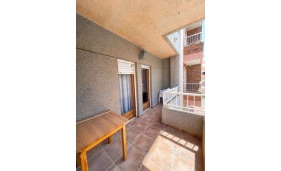 Resale - Apartment -
Torrevieja - El Acequión - Los Náufragos