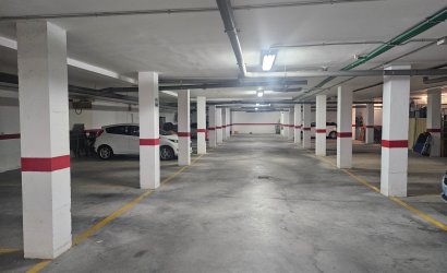 Herverkoop - Apartment -
Villamartín - PAU 8