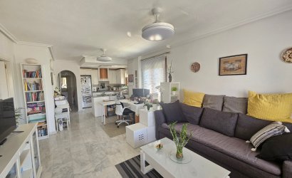 Herverkoop - Apartment -
Villamartín - PAU 8