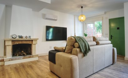 Resale - Villa -
Orihuela Costa - Costa Blanca