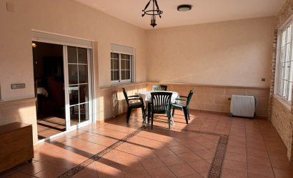 Herverkoop - Herenhuis -
Los Montesinos