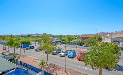 Reventa - Adosado -
Formentera del Segura