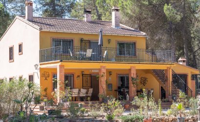 Reventa - Country House -
Bocairent - Inland