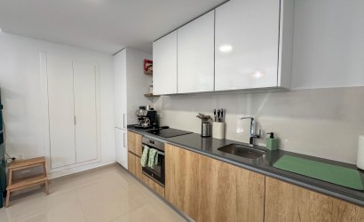 Herverkoop - Herenhuis -
Algorfa