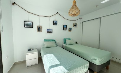 Herverkoop - Herenhuis -
Algorfa