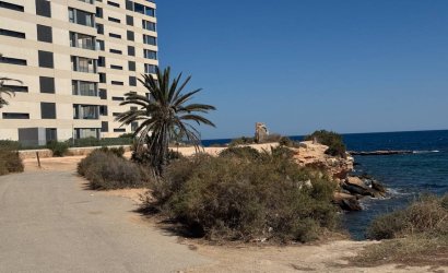 Herverkoop - Villa -
Punta Prima