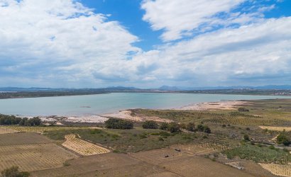 Herverkoop - Apartment -
La Mata - Playa