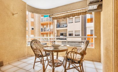 Herverkoop - Apartment -
La Mata - Playa