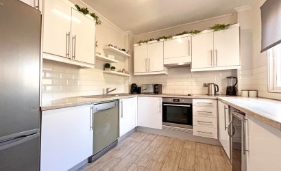 Resale - Villa -
Orihuela Costa - La Zenia