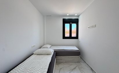Revente - Apartment -
Torrevieja - Center