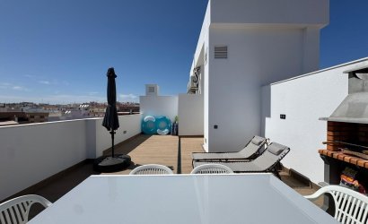 Revente - Apartment -
Torrevieja - Center