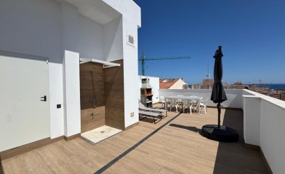 Revente - Apartment -
Torrevieja - Center