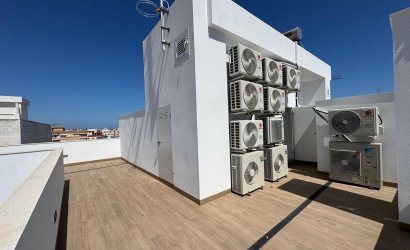 Revente - Apartment -
Torrevieja - Center