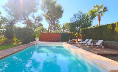 Resale - Villa -
Benidorm - Coblanca