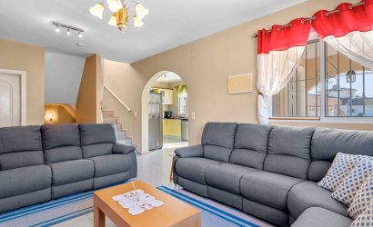 Resale - Villa -
Ciudad Quesada