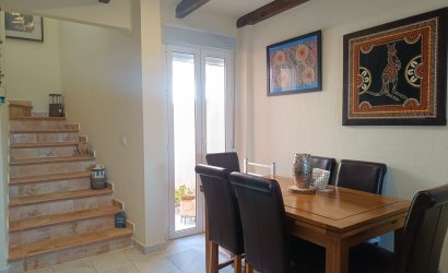 Resale - Townhouse -
Fortuna