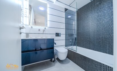 Resale - Villa -
Orihuela Costa - Villamartín