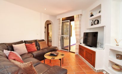 Resale - Apartment -
Punta Prima